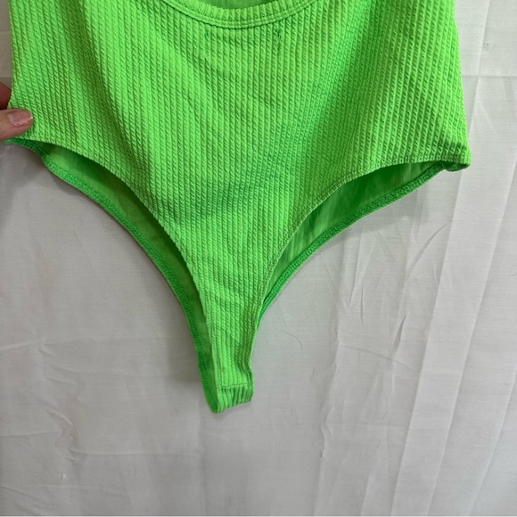 Bershka Womens One Piece Ribbed Open Back Thing Swimsuit Large - Picture 3 of 4